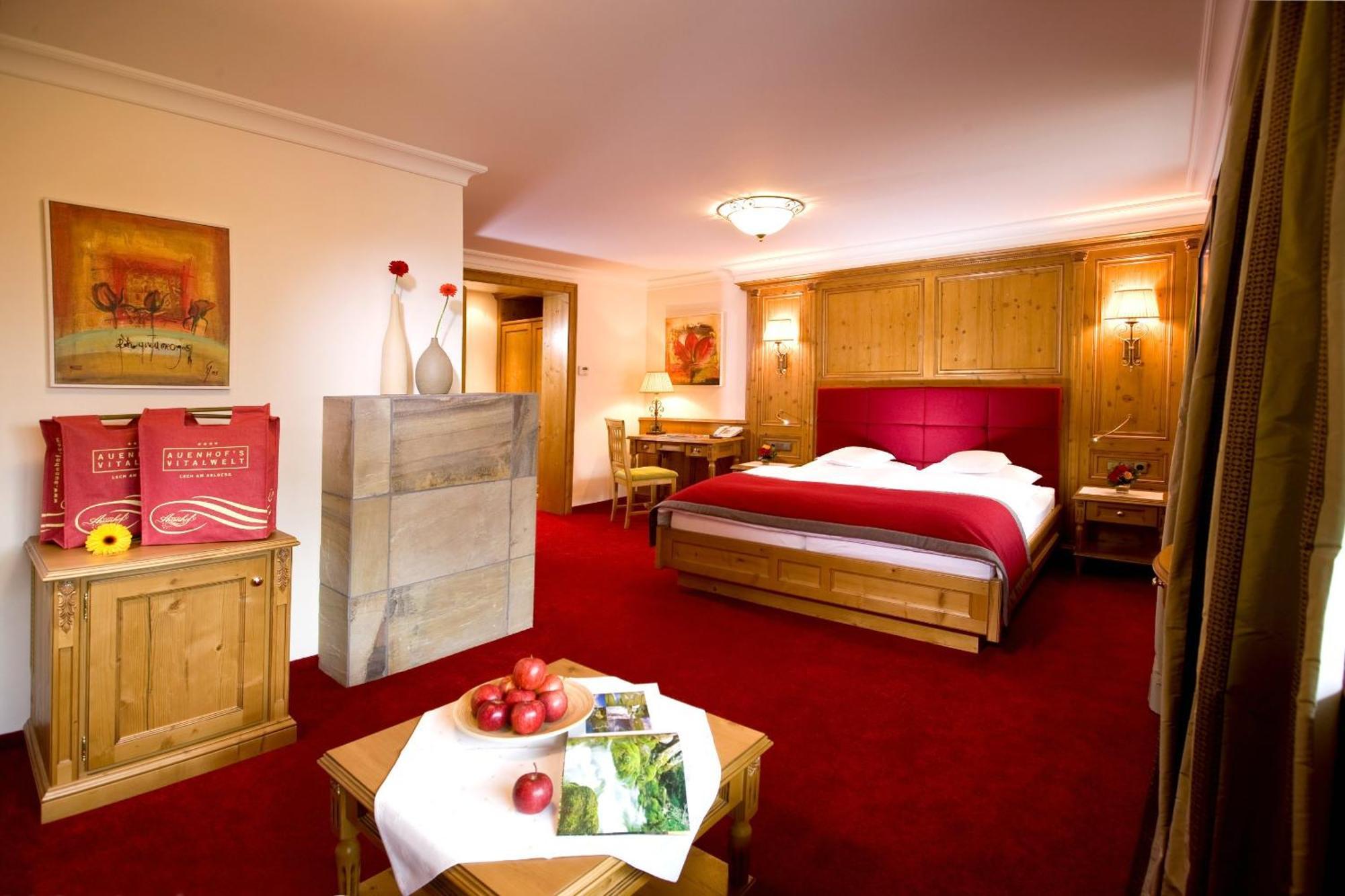Hotel Auenhof Лех Экстерьер фото